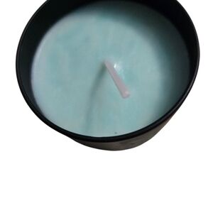 Sea Breeze Scented Candle